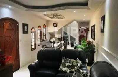 Casa com 3 quartos e 2 vagas de garagem à venda na chácara belenzinho