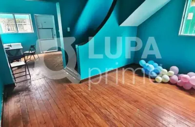 Casa com 3 quartos e 1 vaga de garagem para locação na vila isolina mazzei