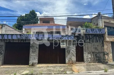 Sobrado com 6 quartos e 3 vagas de garagem à venda na vila maria alta