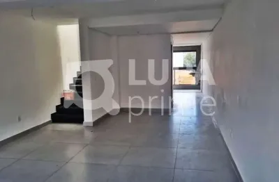 Sobrado com 3 dormitórios á venda  na vila dom pedro li