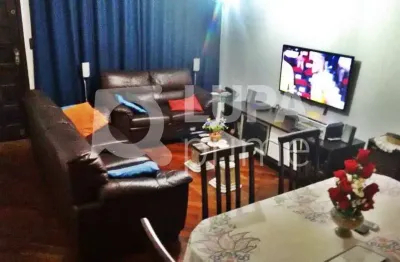 Casa com 2 quartos e 4 vagas de garagem à venda na vila medeiros