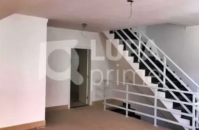 Casa com 3 quartos e 4 vagas de garagem à venda na vila formosa