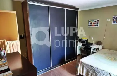 Casa com 5 quartos à venda na Rua Joaquim Barcelo, 92, Jardim Tremembé, São Paulo