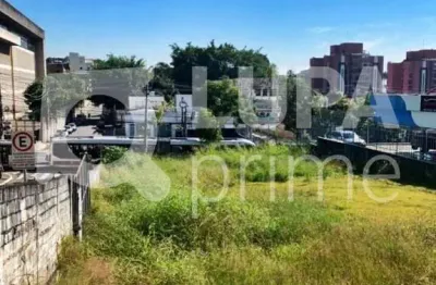 Terreno à venda na Avenida Giovanni Gronchi, 2735, Morumbi, São Paulo