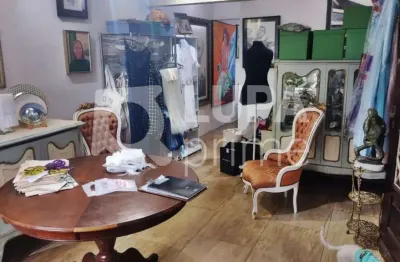 Casa com 3 quartos e 1 vaga de garagem à venda na água fria