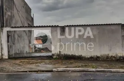 Terreno à venda na Avenida Doutor Benedito Estevam dos Santos, 810, Vila Maria Alta, São Paulo