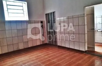 Casa com 1 quarto para alugar na Rua Kobe, 607, Vila Maria, São Paulo
