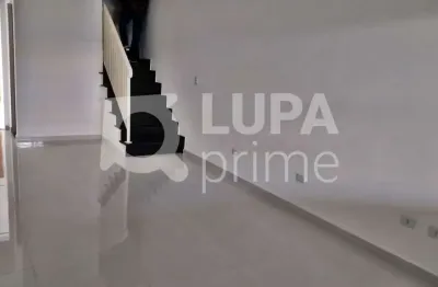 Casa com 3 quartos e 2 vagas de garagem à venda no jaçanã