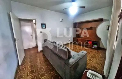 Casa com 3 quartos e 2 vagas de garagem à venda na vila maria