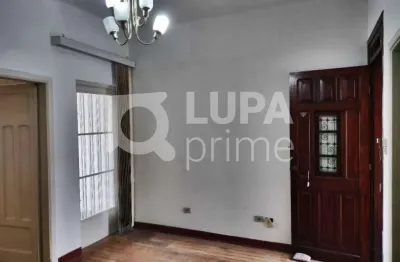 Casa com 3 quartos e 2 vagas de garagem à venda na vila maria alta