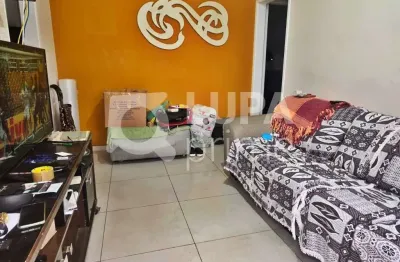 Casa com 3 quartos e 2 vagas de garagem para locação na vila medeiros