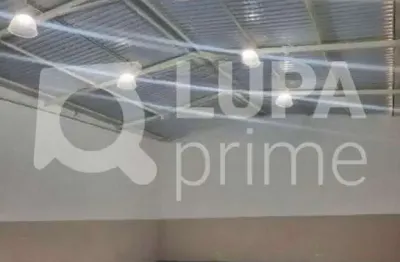 Galpão comercial com 400m² para locação no parque novo mundo