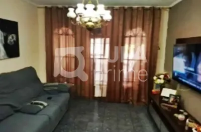 Casa com 3 quartos e 2 vagas de garagem à venda no jardim guapira