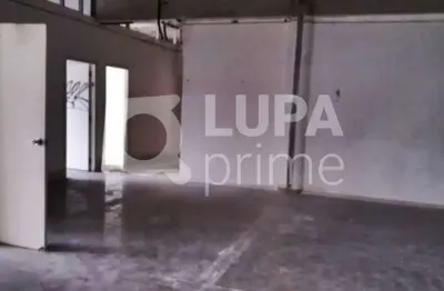 Prédio comercial com 842m² para locação na parada inglesa