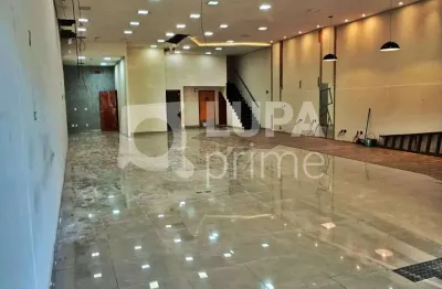 Galpão comercial com 600m² de área construída para locação na vila maria baixa