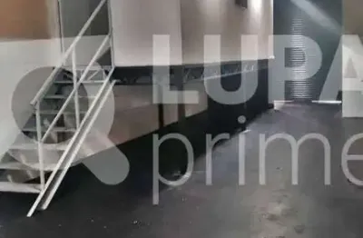 Salão comercial com 200m² para locação no parque novo mundo