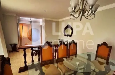 Apartamento com 3 quartos e 2 vagas de garagem à venda no tataupé
