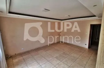 Casa com 3 quartos e 4 vagas de garagem à venda em guarulhos