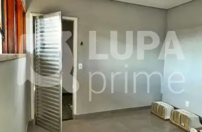 Casa com 1 quarto para alugar na Avenida João Simão de Castro, 28, Vila Sabrina, São Paulo
