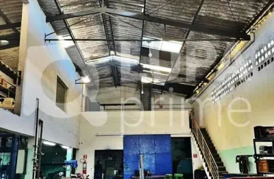Galpão comercial com 385m² de área construída no jabaquara