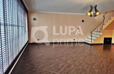 Casa com 4 quartos e 4 vagas de garagem à venda na vila guilherme