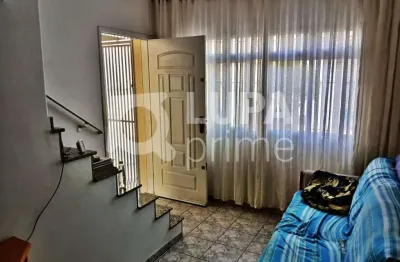 Casa com 2 quartos e 5 vagas de garagem à venda na cachoeirinha