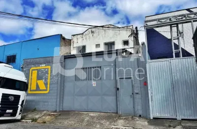 Galpão comercial com 447m² de área construída à venda no parque novo mundo