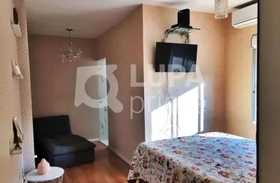 Casa com 3 quartos e 2 vagas de garagem à venda na vila nova mazzei