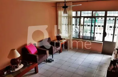 Casa com 3 quartos à venda na Rua Vaz Muniz, 266, Água Fria, São Paulo