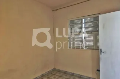 Casa com 1 quarto para alugar na Alameda Terceiro-Sargento Alcides de Oliveira, 26, Parque Novo Mundo, São Paulo
