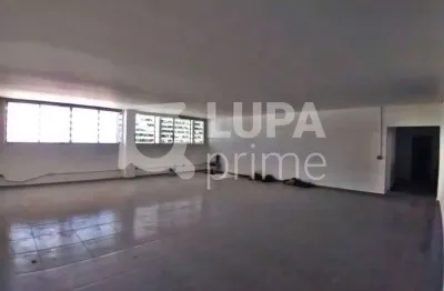 Barracão / Galpão / Depósito à venda na Rua Flora, 63, Brás, São Paulo