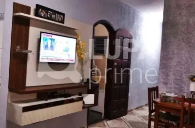 Casa com 2 quartos e 2 vagas de garagem à venda em caraguatatuba