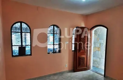 Casa com 3 quartos à venda na Rua Alonso Peres, 472, Vila Sabrina, São Paulo