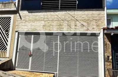 Casa com 2 quartos e 2 vagas de garagem à venda na vila medeiros