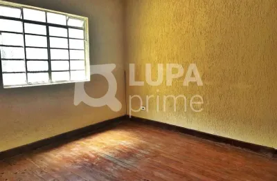 Casa com 2 quartos e 1 vaga de garagem à venda na vila maria baixa