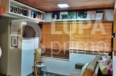 Apartamento com 2 quartos e 1 vaga de garagem à venda na parada inglesa