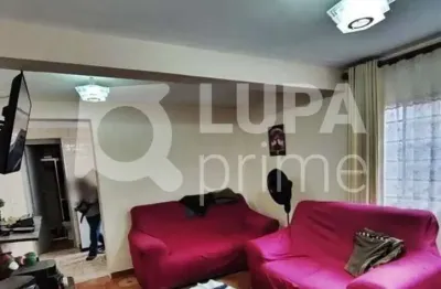 Casa com 3 quartos e 2 vagas de garagem à venda na vila nova cachoeirinha