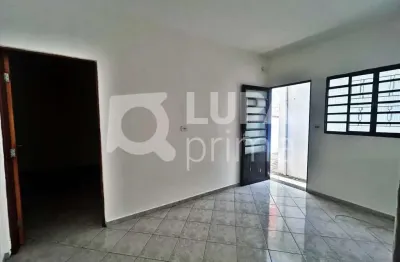 Casa com 1 quarto e 1 vaga de garagem para locação na vila maria