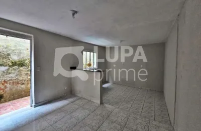 Casa com 1 quarto para alugar na Rua José de Medeiros, 25, Vila Medeiros, São Paulo