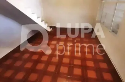 Casa com 2 quartos e 2 vagas de garagem à venda na vila isolina mazzei
