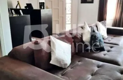 Sobrado com 04 quartos para venda, 370 m², perto do metro tucuruvi