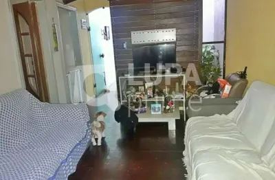 Casa térrea com 2 quartos e 3 vagas para venda no imirim