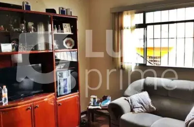 Casa com 3 quartos e 10 vagas de garagem à venda na vila maria alta