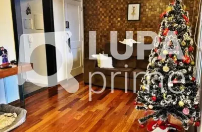 Apartamento com 3 quartos e 1 vaga de garagem à venda na catumbi