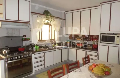 Sobrado com 3 quartos e 4 vagasa para venda na vila maria