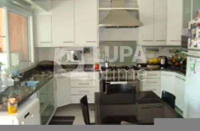 Sobrado com 3 quartos, dependencia de empregada e 7 vagas a venda na vila guilherme