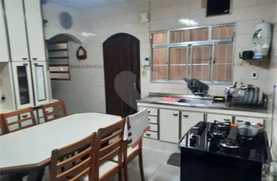 Casa com 5 quartos à venda na Ritápolis, Vila Ema, São Paulo
