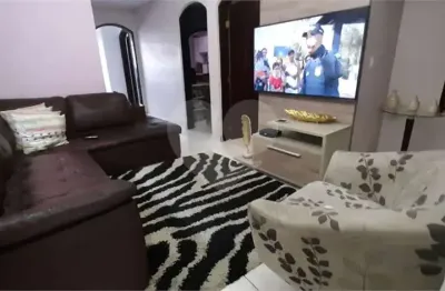 Casa com 6 quartos à venda em vila divina pastora - sp