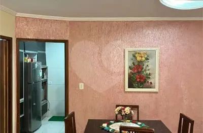 Casa com 3 quartos à venda na Irajuba, Parque São Lucas, São Paulo