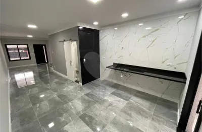 Casa com 3 quartos à venda na Rua Barão de Itamaracá, Vila Carrão, São Paulo